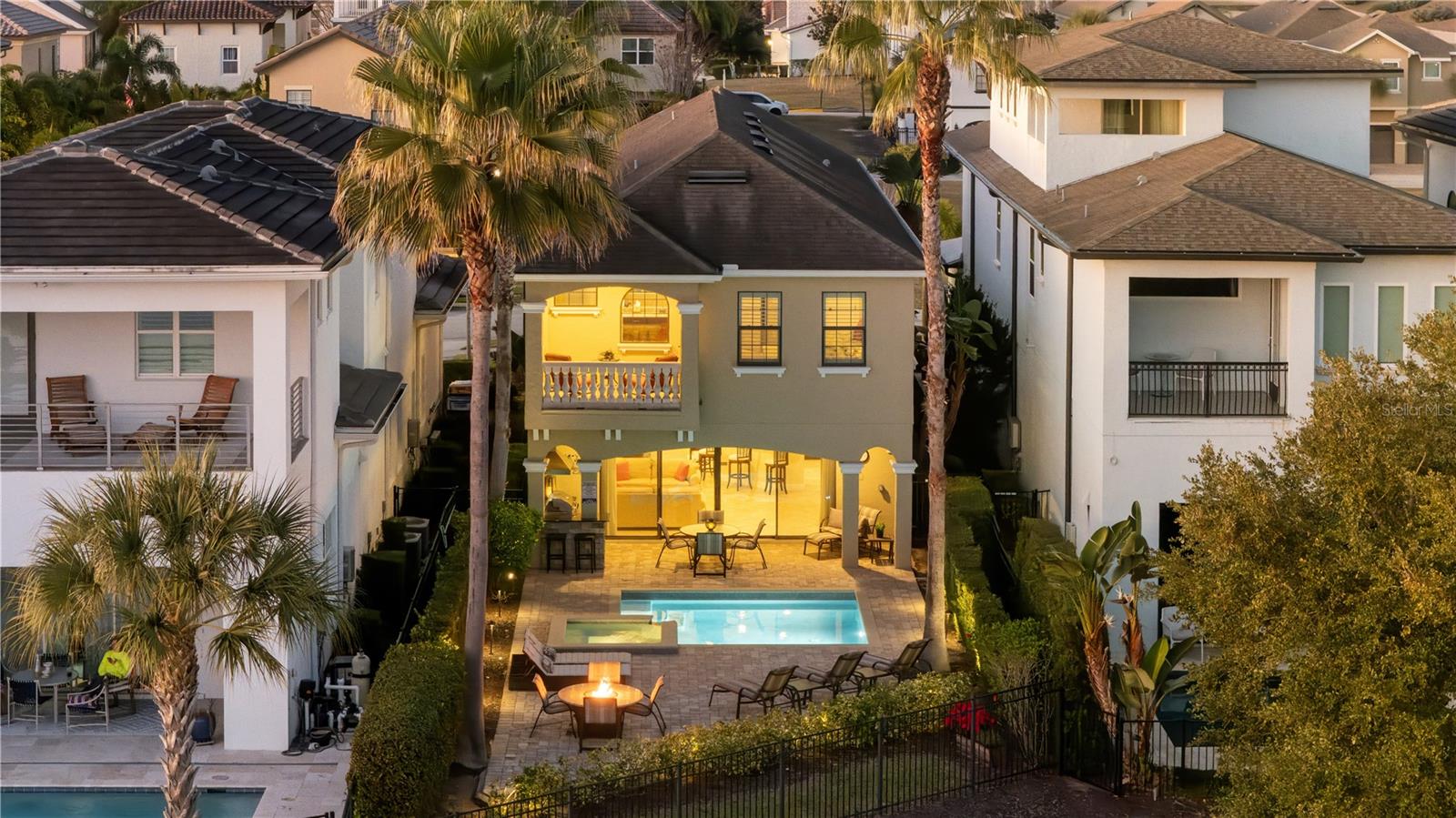 REUNION WEST VLGS NORTH - Residential