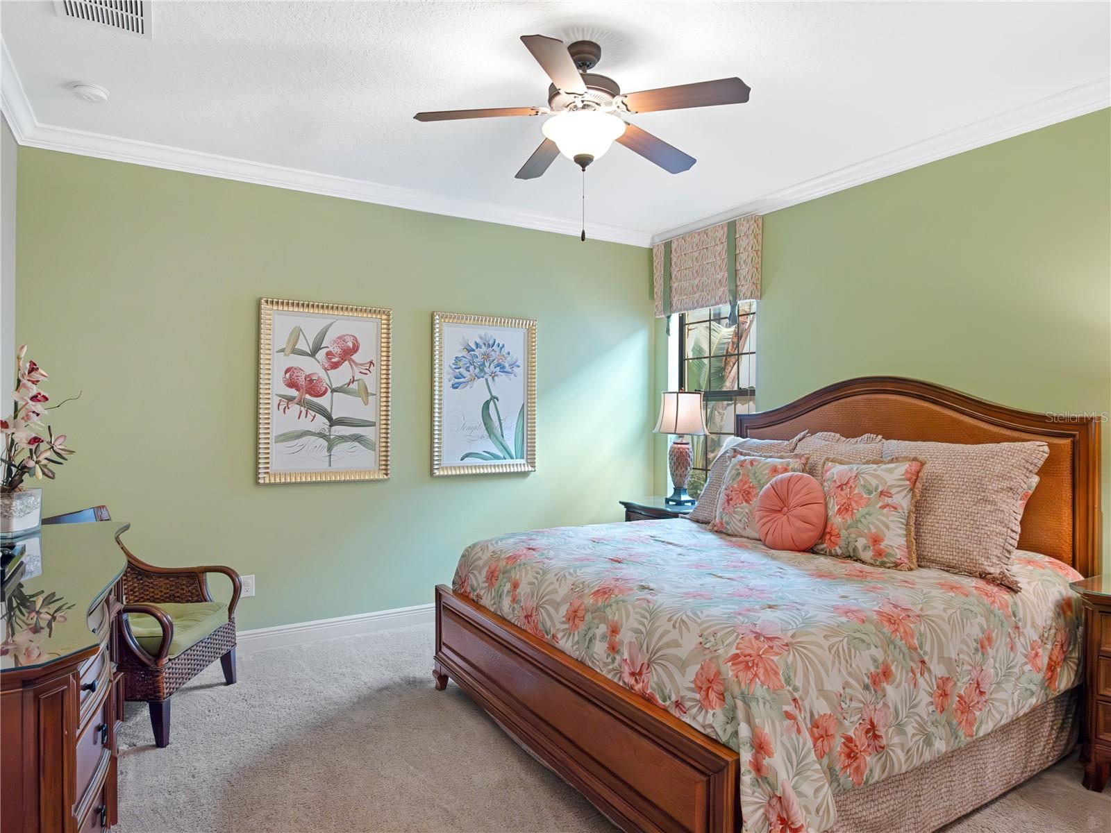 REUNION WEST VLGS NORTH - Residential