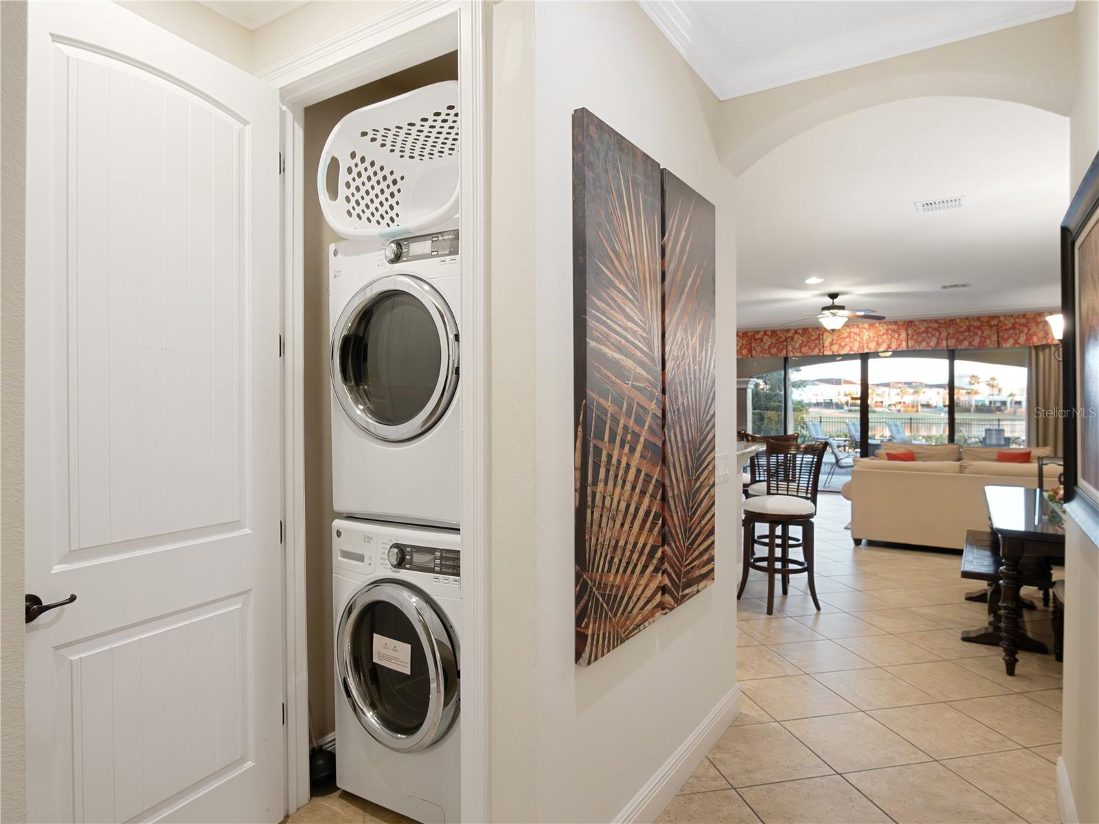 REUNION WEST VLGS NORTH - Residential