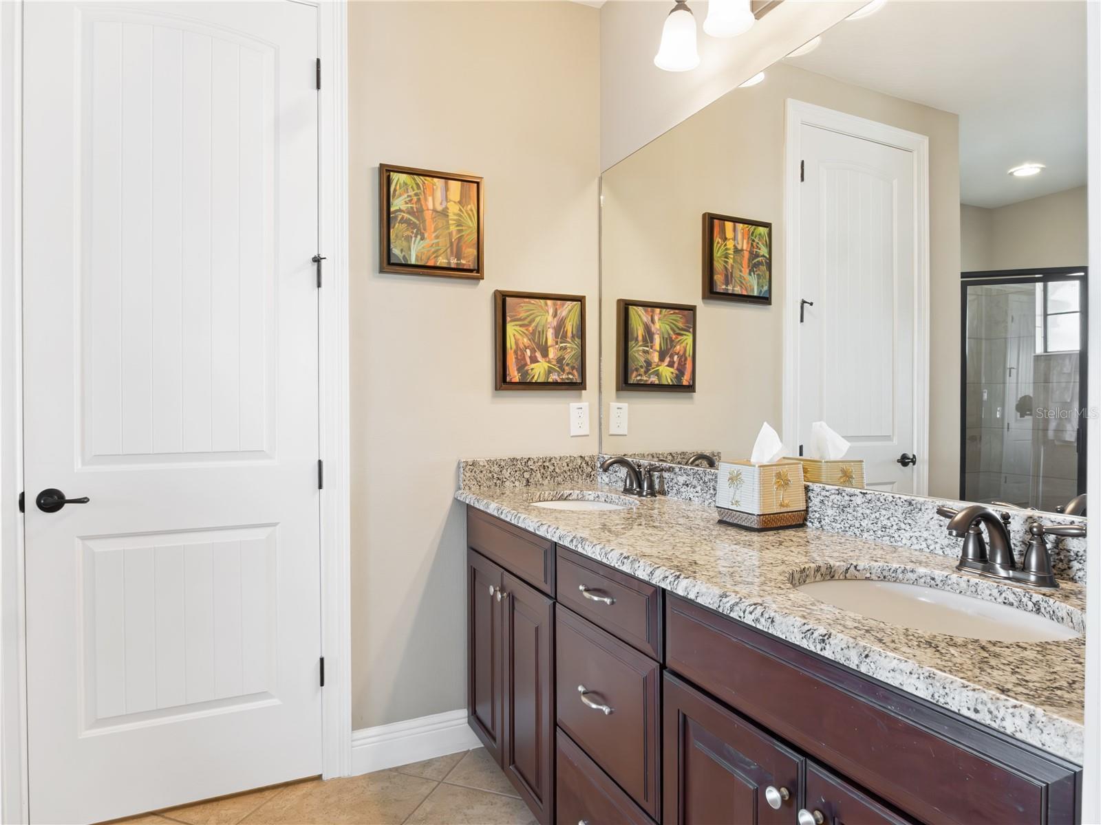 REUNION WEST VLGS NORTH - Residential