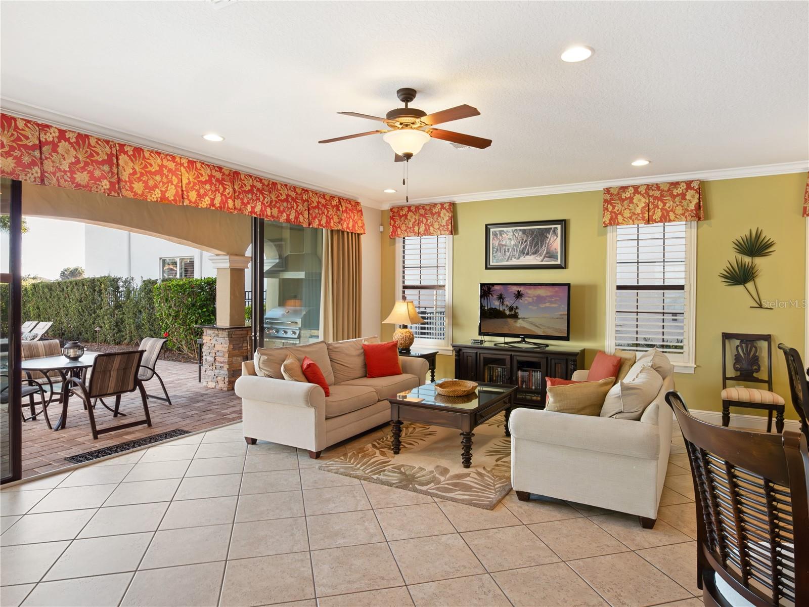 REUNION WEST VLGS NORTH - Residential