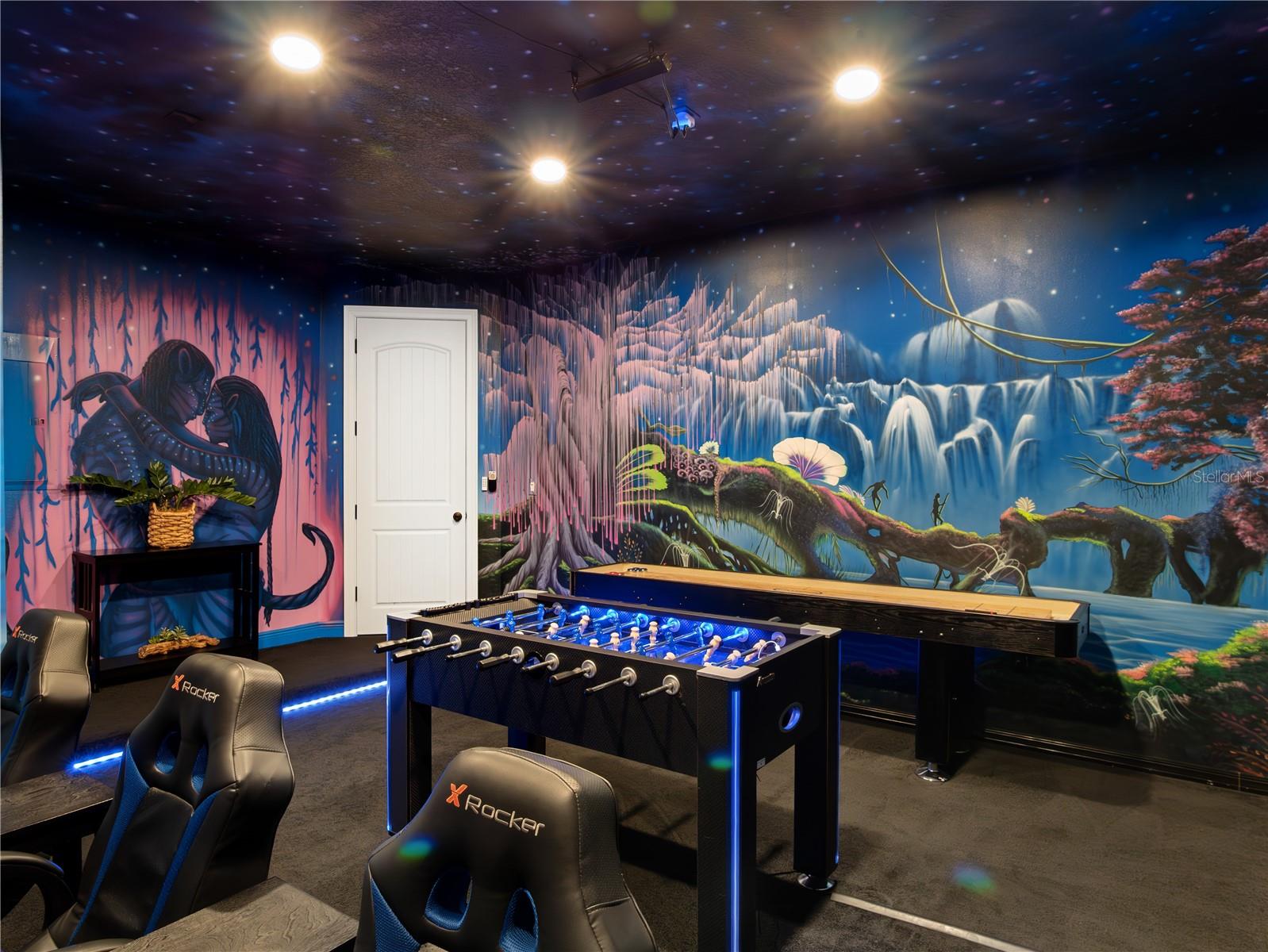 7816 LOXAHATCHEE COURT