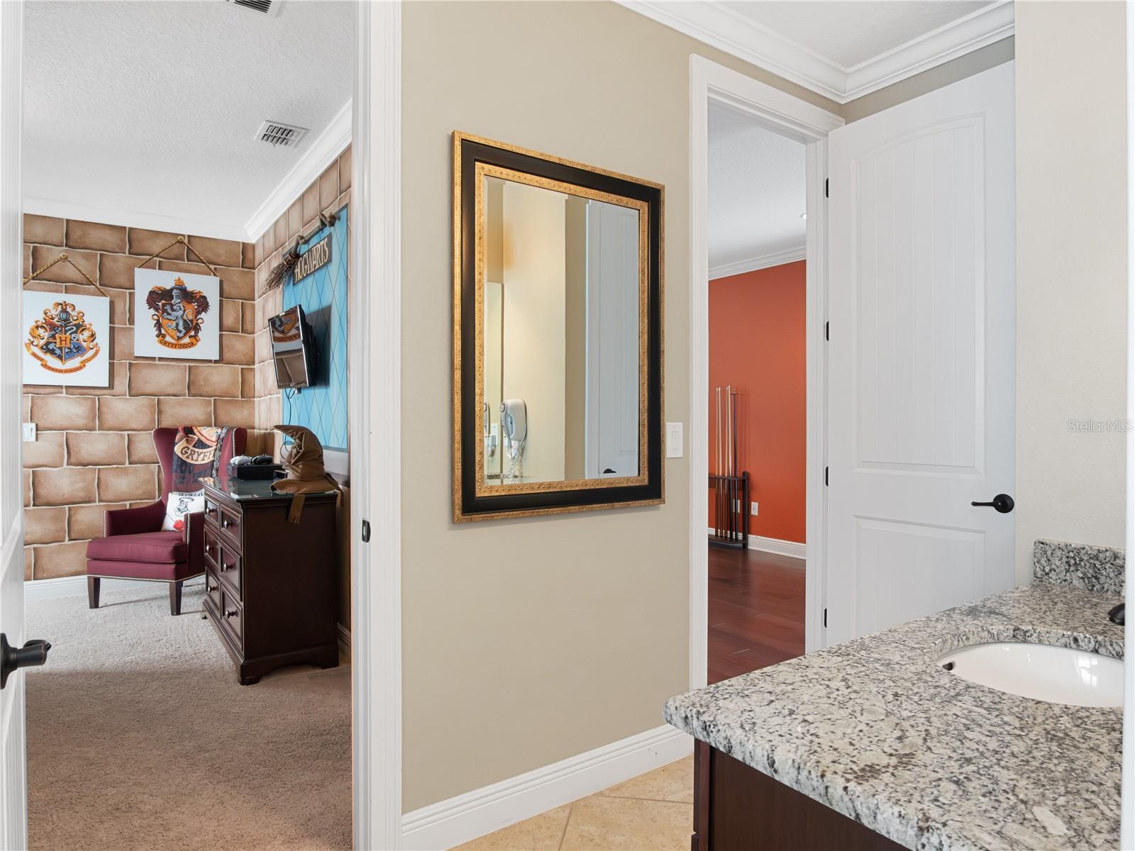 REUNION WEST VLGS NORTH - Residential