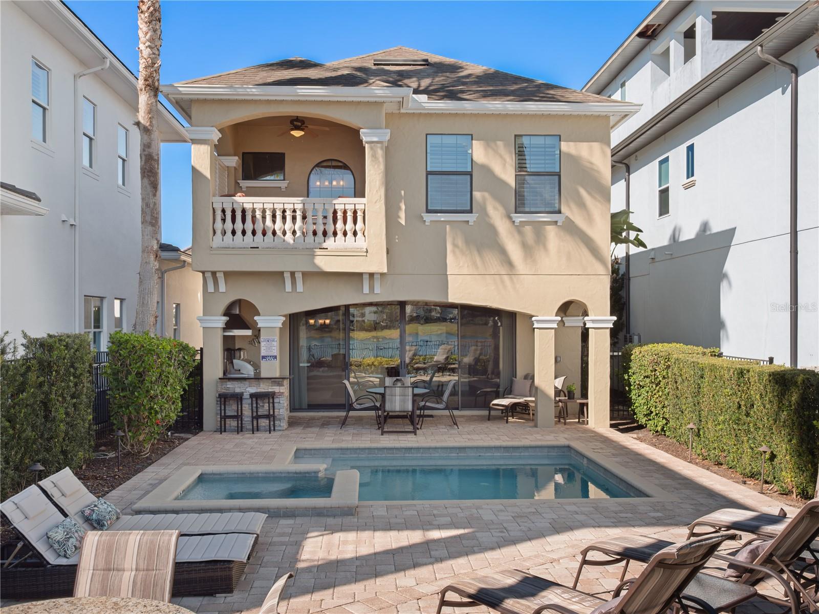 REUNION WEST VLGS NORTH - Residential