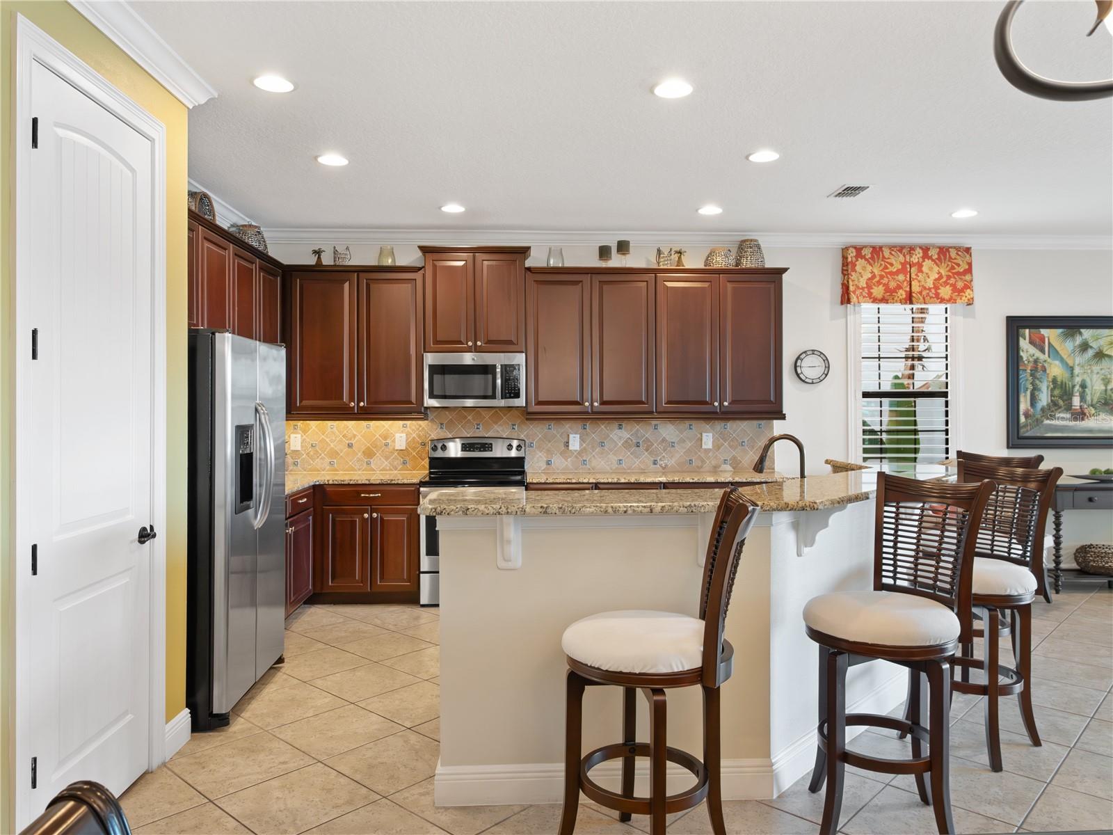 REUNION WEST VLGS NORTH - Residential