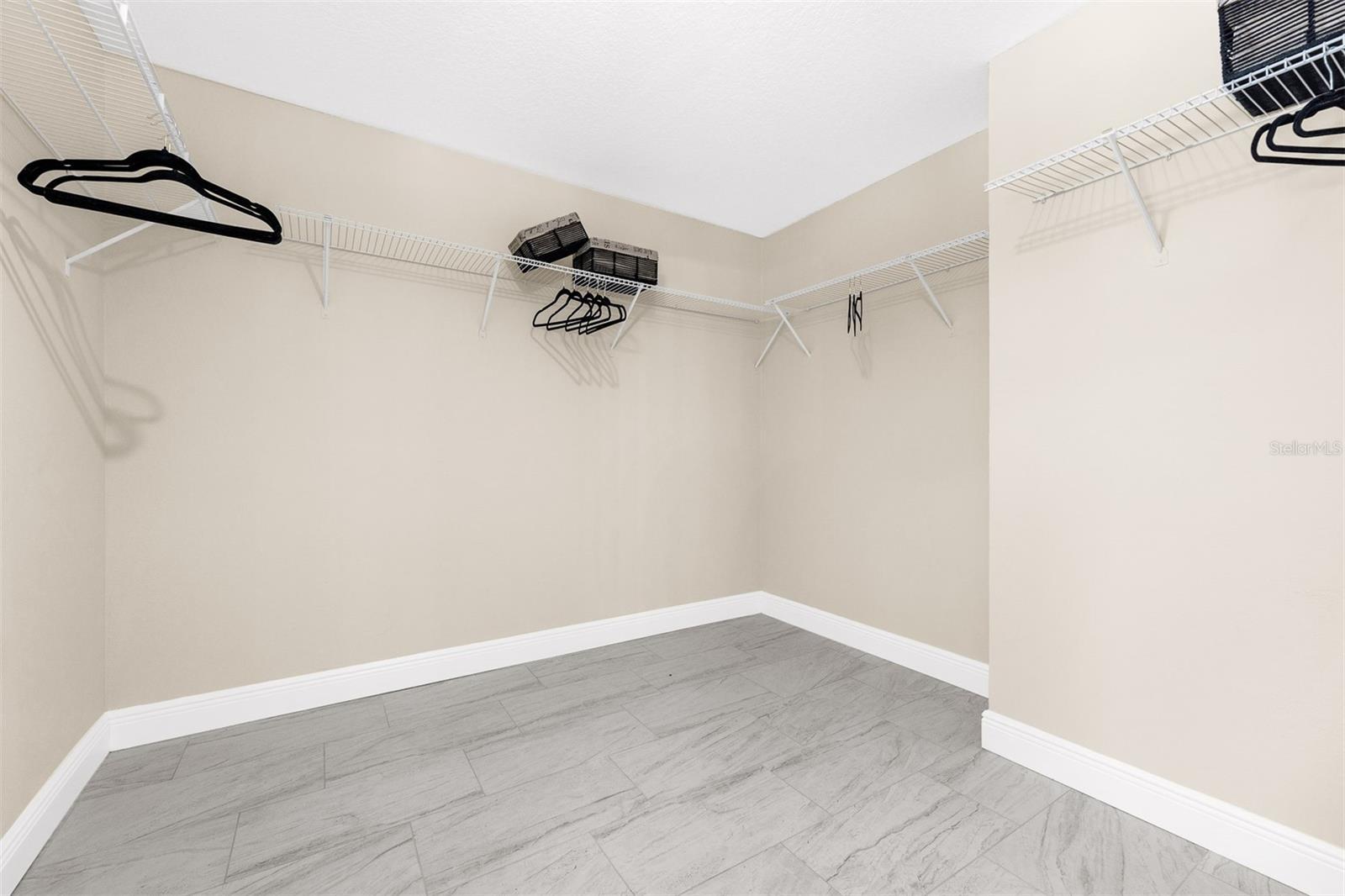 HIAWASSEE OAKS - Residential