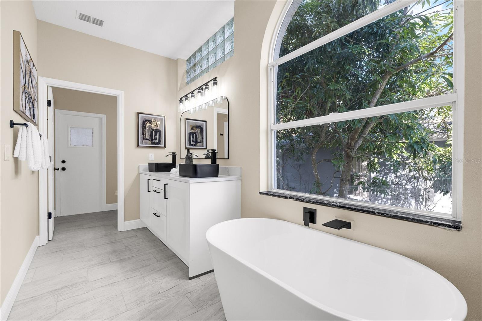 HIAWASSEE OAKS - Residential