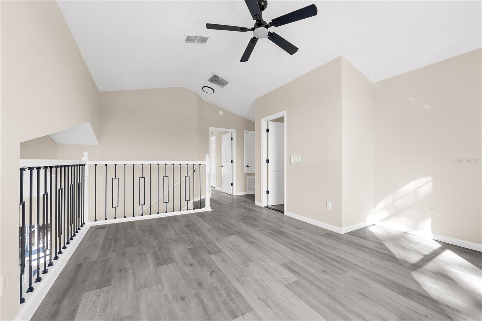 HIAWASSEE OAKS - Residential