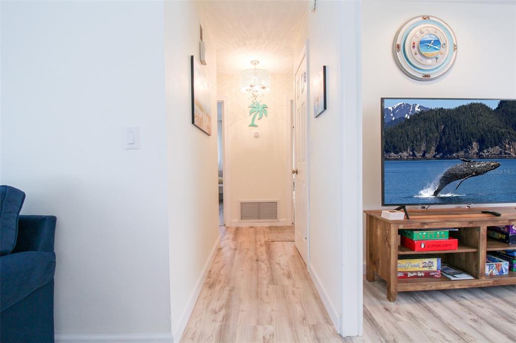 RIDGEWOOD - Residential Lease