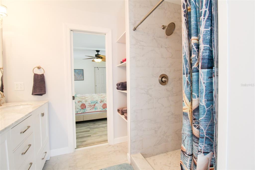 RIDGEWOOD - Residential Lease