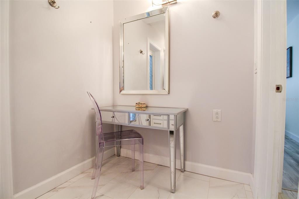 RIDGEWOOD - Residential Lease