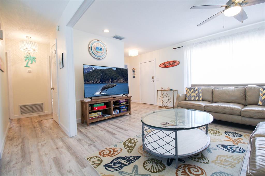 RIDGEWOOD - Residential Lease