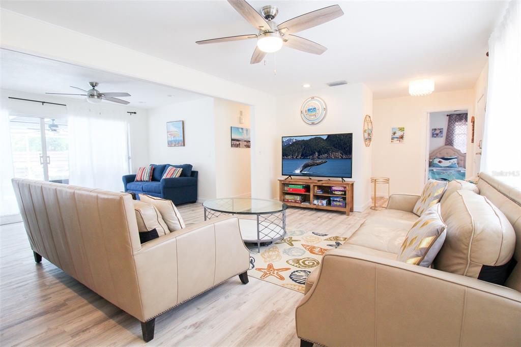 RIDGEWOOD - Residential Lease