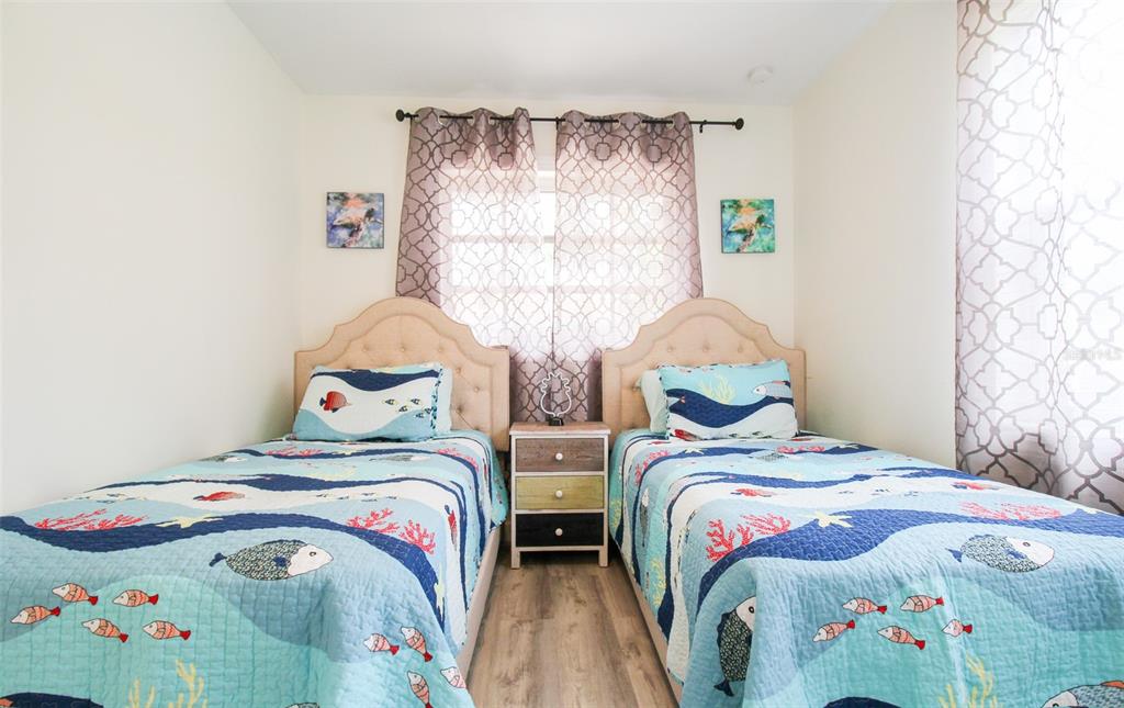 RIDGEWOOD - Residential Lease