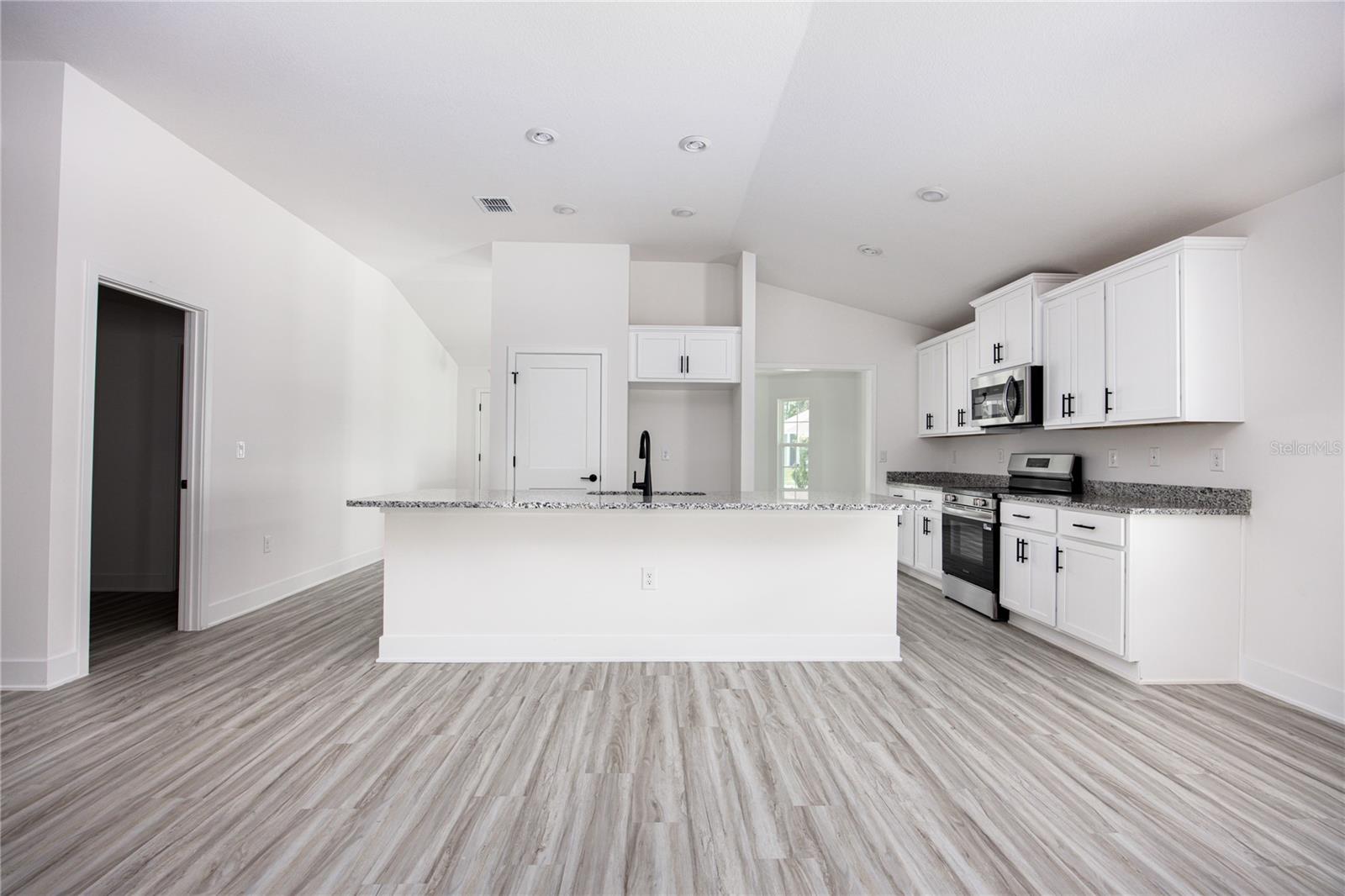 KIRKLAND FARMS PH 1 PB 39 PG 65 - Residential