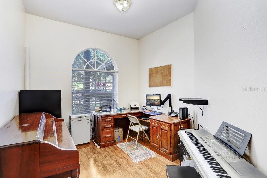 LAKE ST CHARLES UNIT 10 - Residential