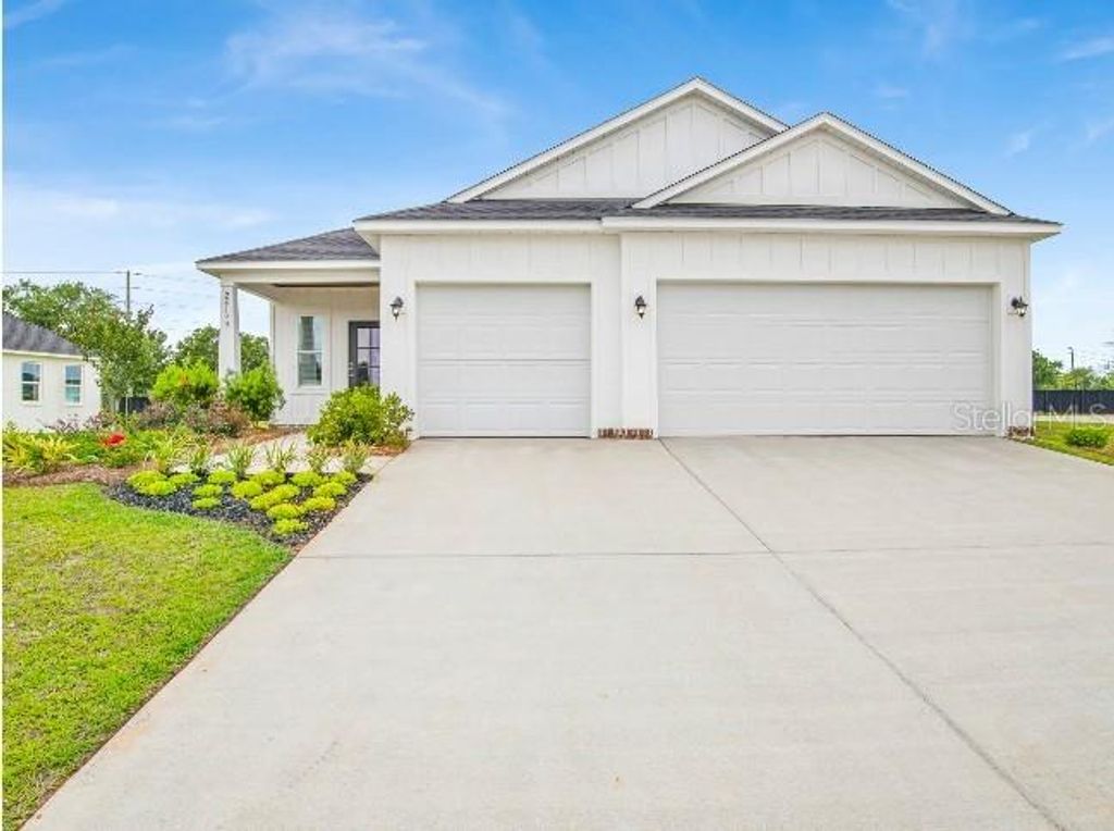 Photo of 28 Wood Acre Lane, Palm Coast, FL 32164 (MLS # O6397057)