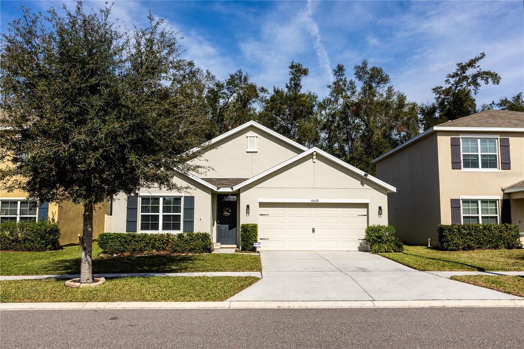 Photo of 10029 Warm Stone Street, Thonotosassa, FL 33592 (MLS # TB8355549)