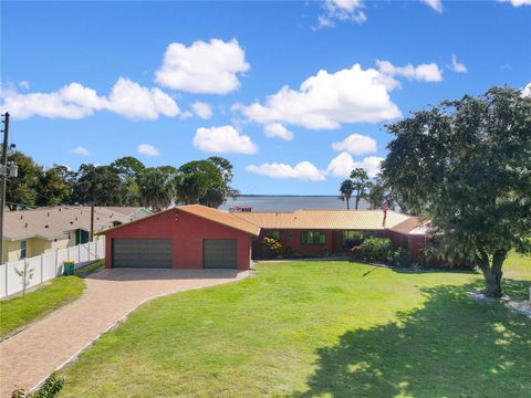 955 MANSFIELD ROAD TAVARES FL 32778