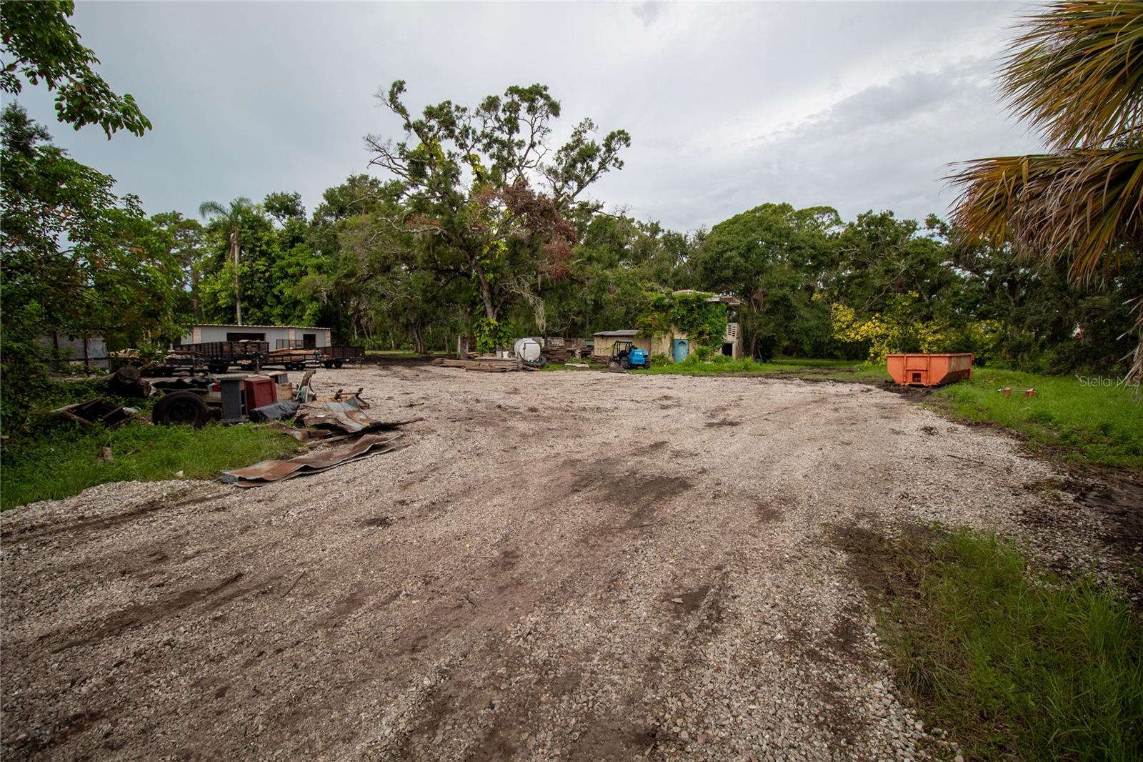 NORTH SARASOTA - Commercial Sale