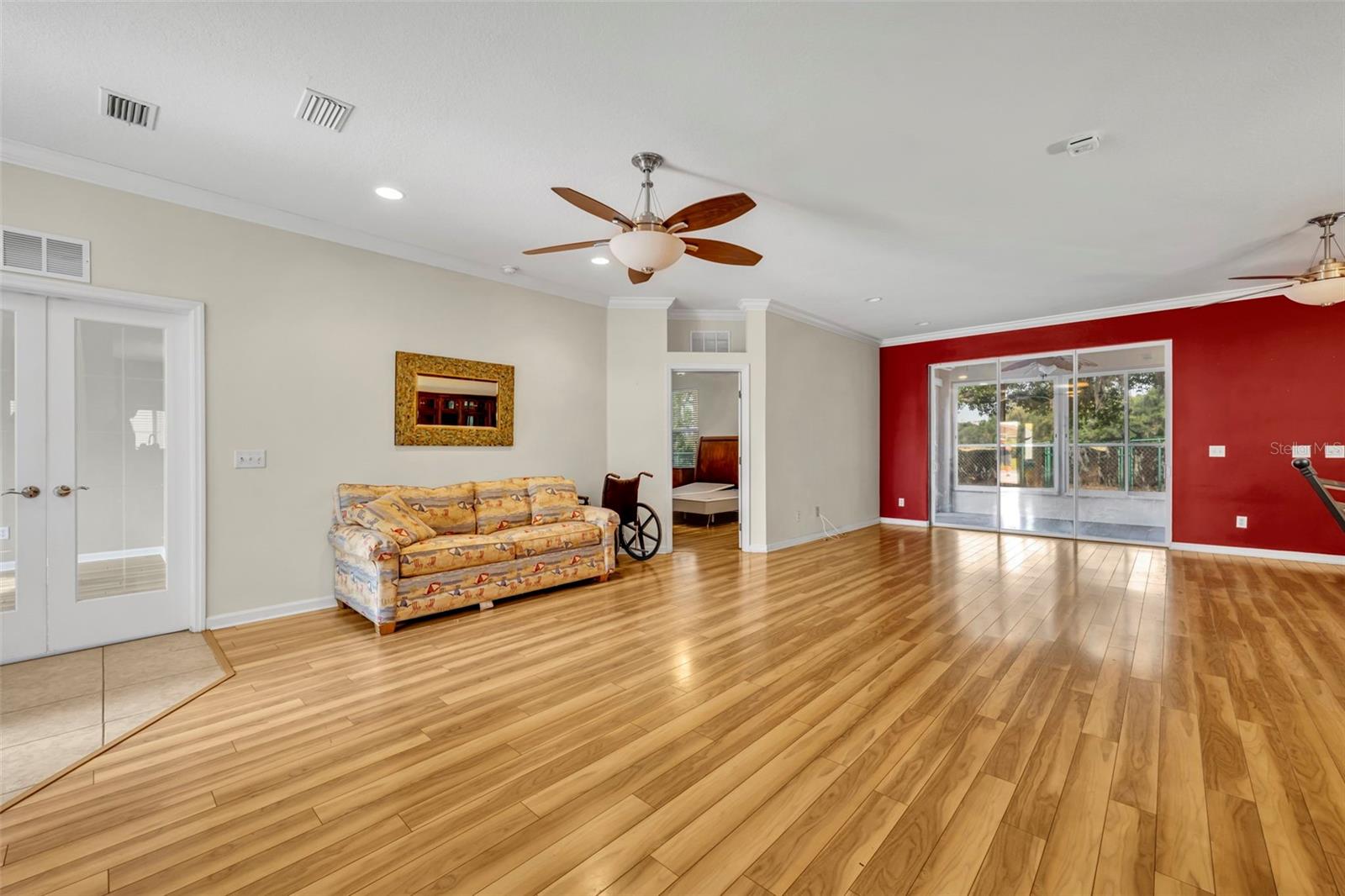 OCALA PALMS - Residential