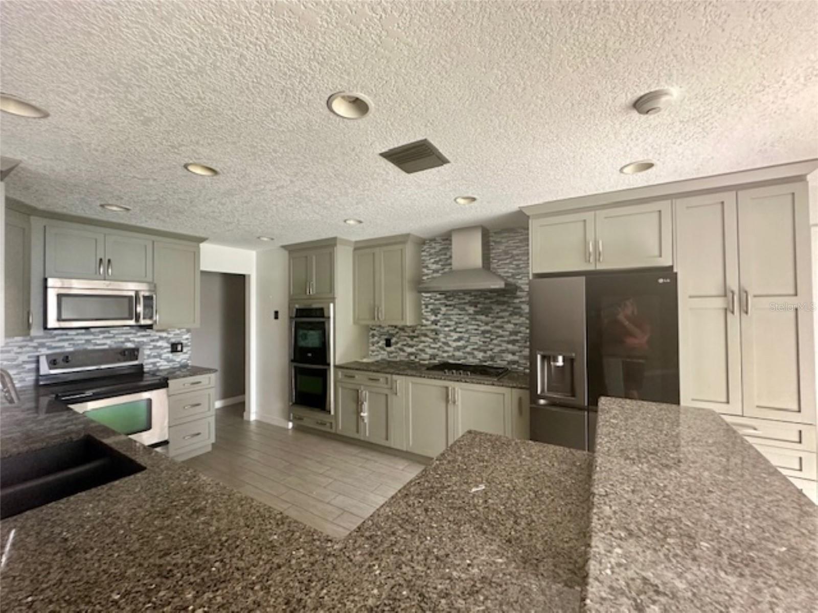 368 FAIRGREEN PLACE