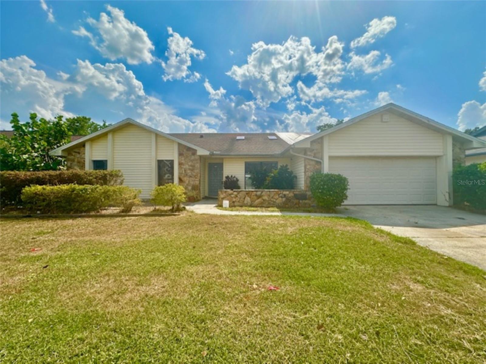 368 FAIRGREEN PLACE