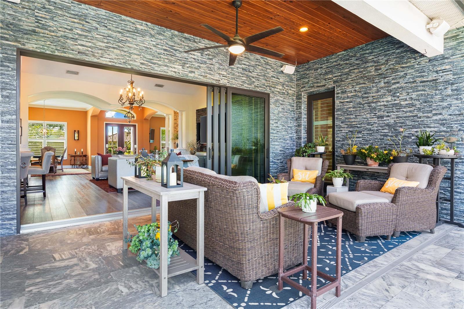 LAUREL OAK ESTATES SEC 01 - Residential