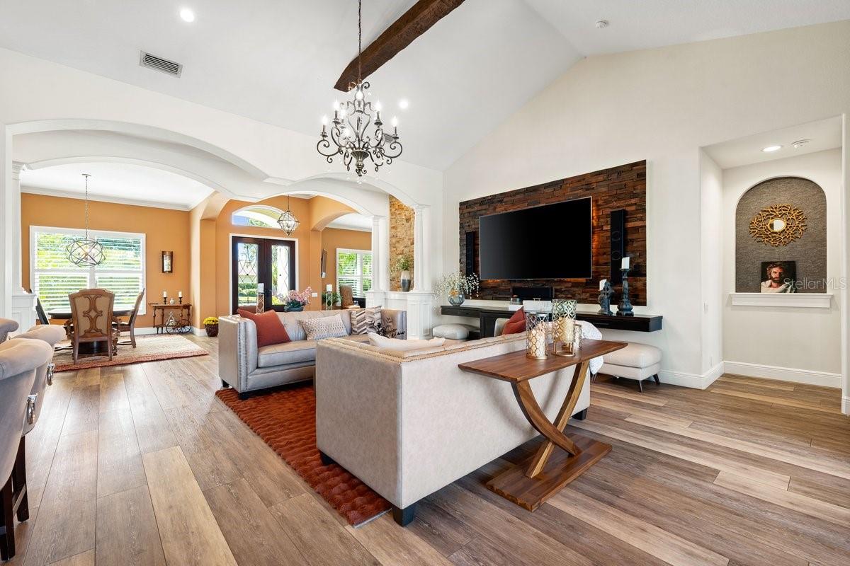 LAUREL OAK ESTATES SEC 01 - Residential