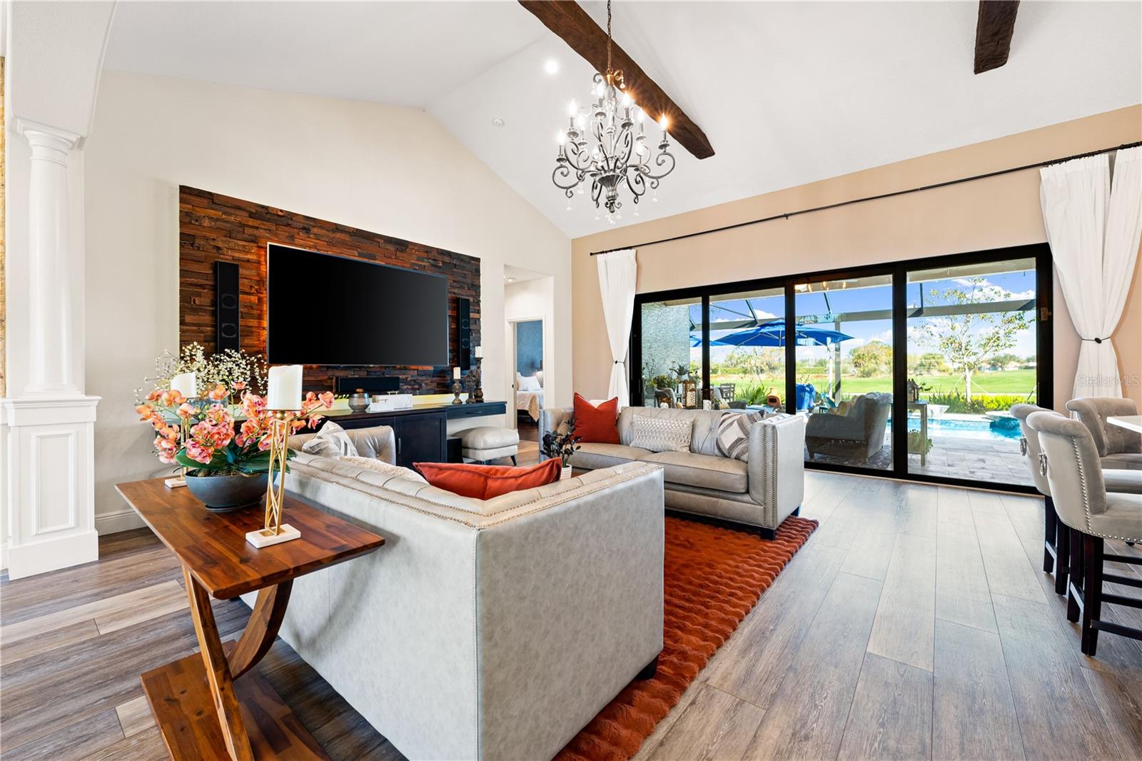 LAUREL OAK ESTATES SEC 01 - Residential