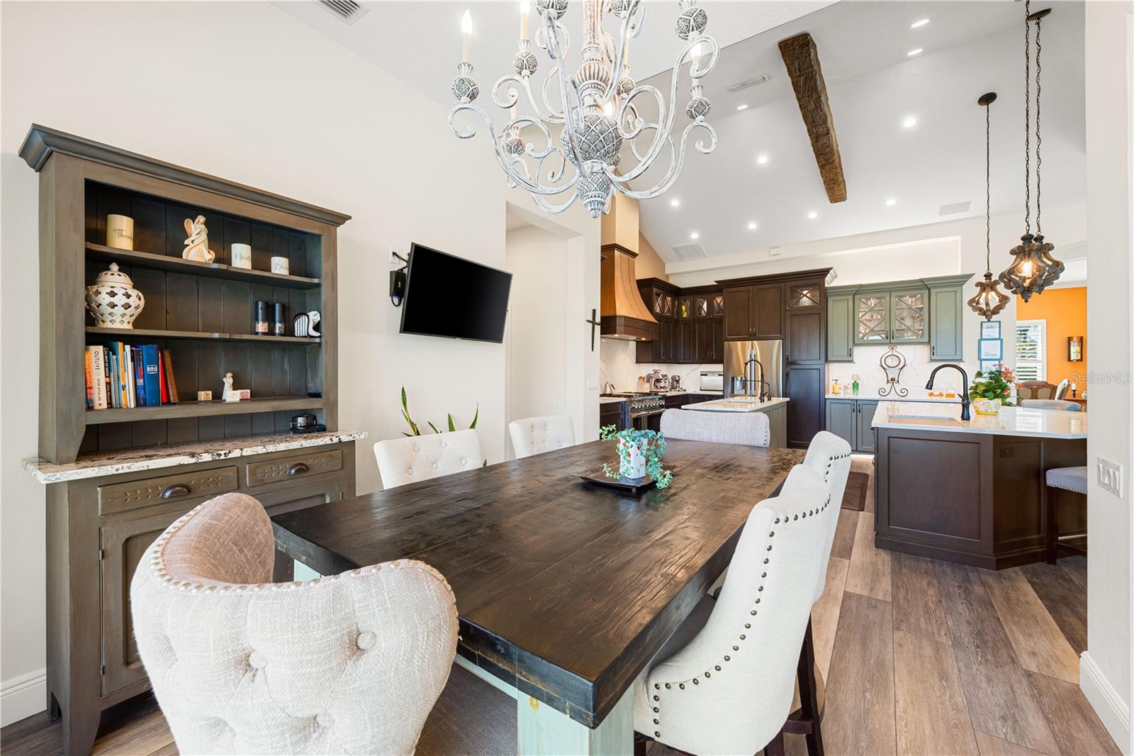 LAUREL OAK ESTATES SEC 01 - Residential