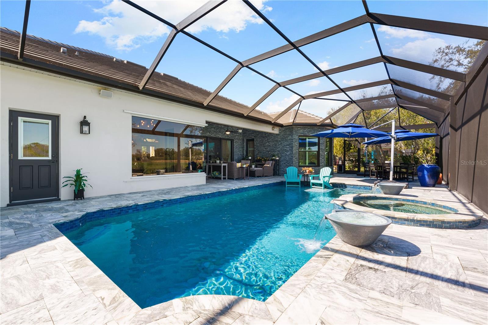 LAUREL OAK ESTATES SEC 01 - Residential