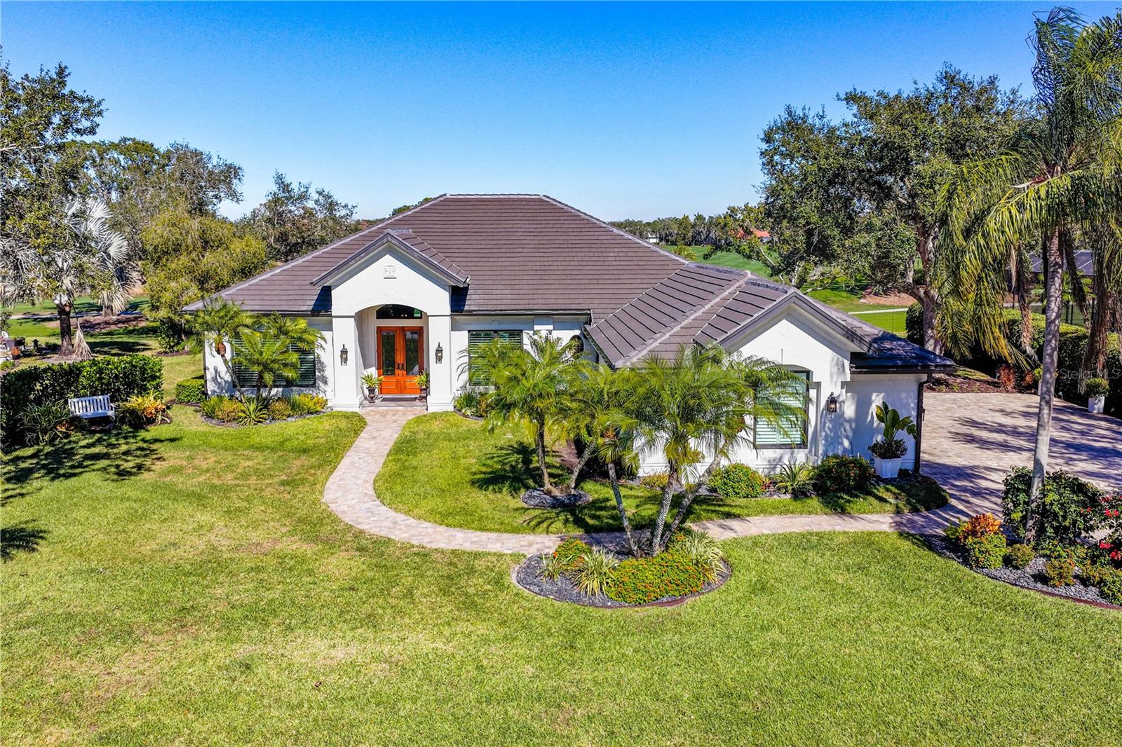 LAUREL OAK ESTATES SEC 01 - Residential