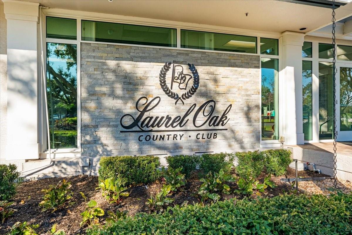 LAUREL OAK ESTATES SEC 01 - Residential