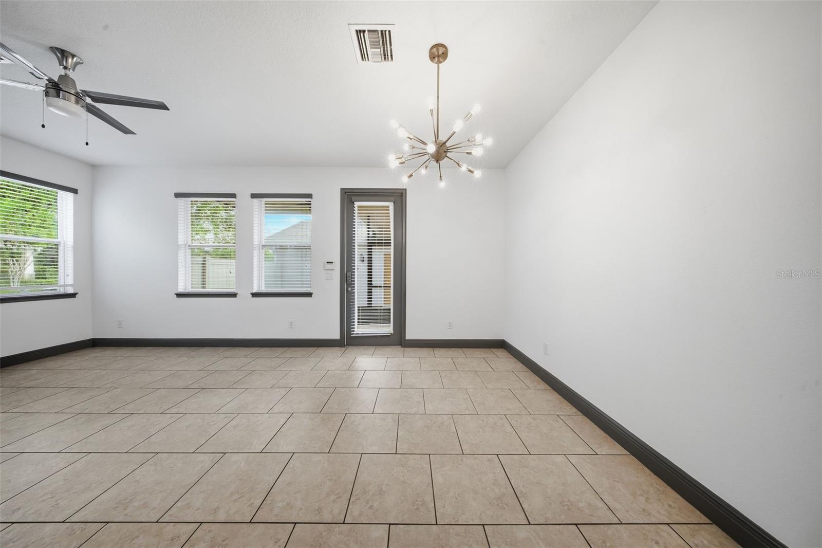 CARRINGTON - Residential