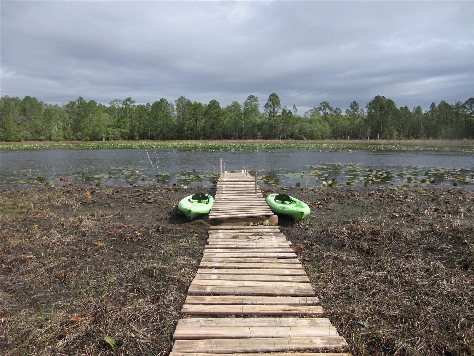 LAND-O-LAKES ESTATES - Land