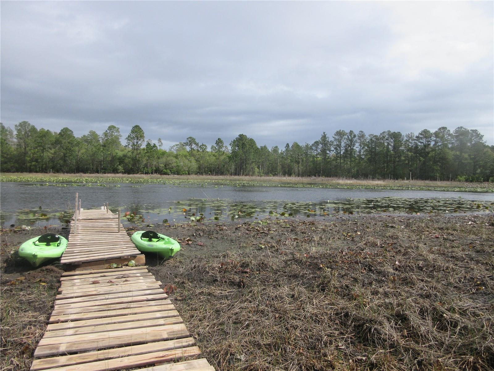 LAND-O-LAKES ESTATES - Land