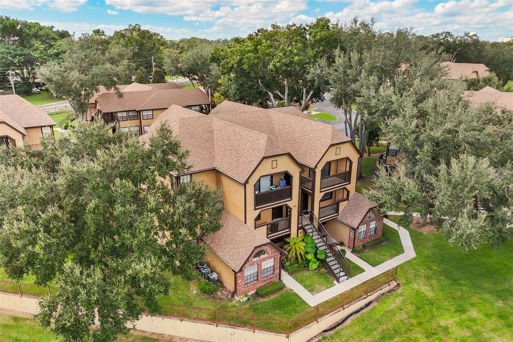 Photo of 375 Lake Ontario Court #203, Altamonte Springs, FL 32701 (MLS # O6452629)