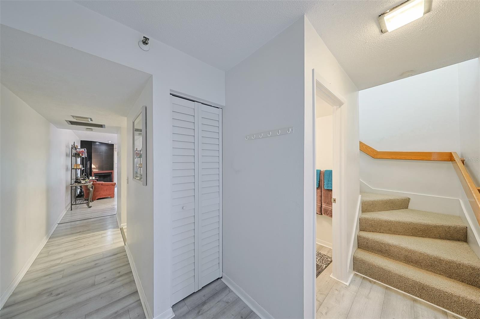 PELICANS POINTE BEACH HOMES - Residential