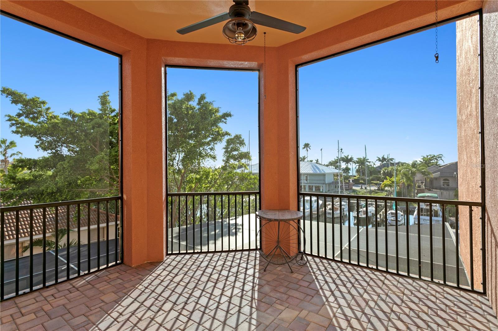 COBIA CAY - Residential