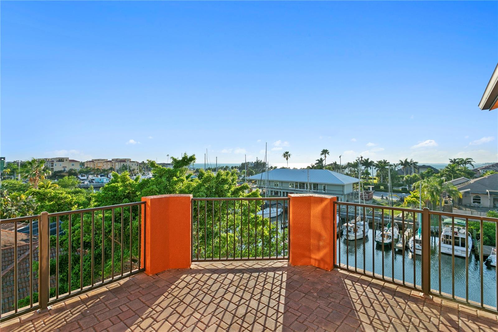 COBIA CAY - Residential