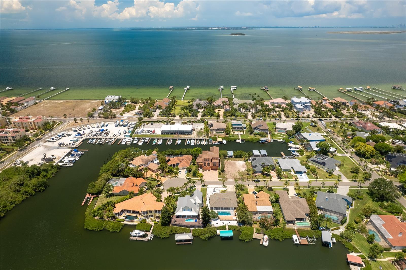 COBIA CAY - Residential