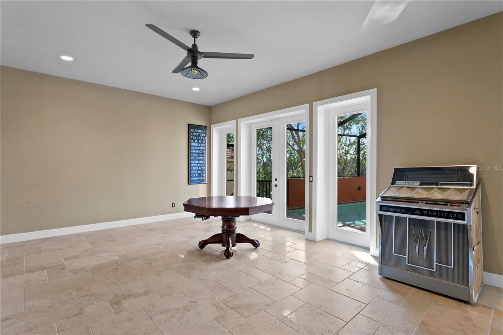 COBIA CAY - Residential