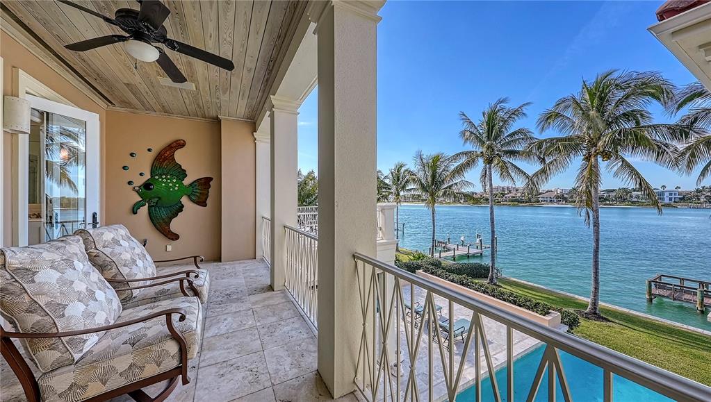 LIDO SHORES - Residential