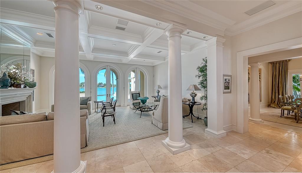 LIDO SHORES - Residential
