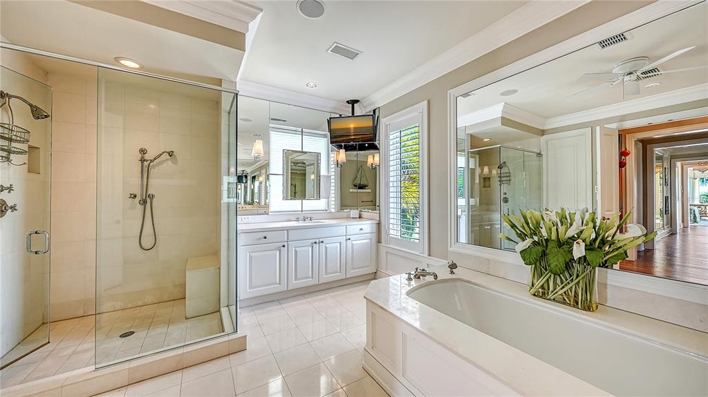 LIDO SHORES - Residential