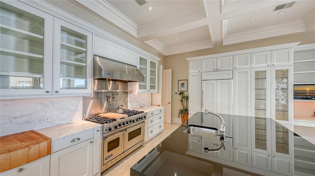 LIDO SHORES - Residential