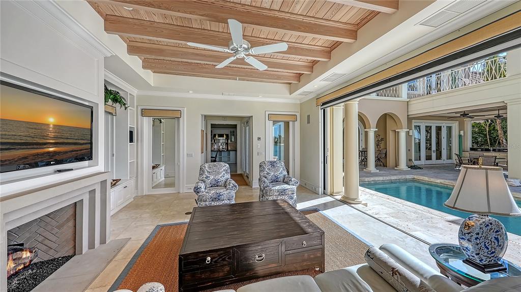 LIDO SHORES - Residential