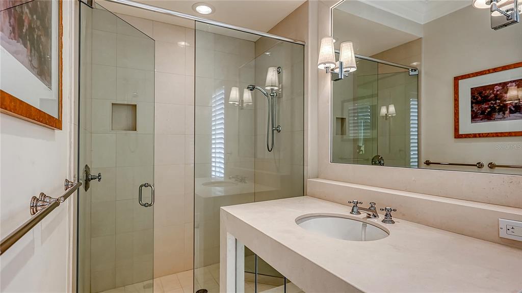 LIDO SHORES - Residential