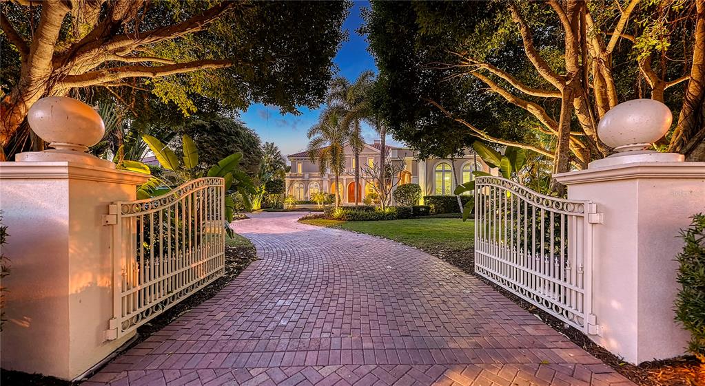 LIDO SHORES - Residential